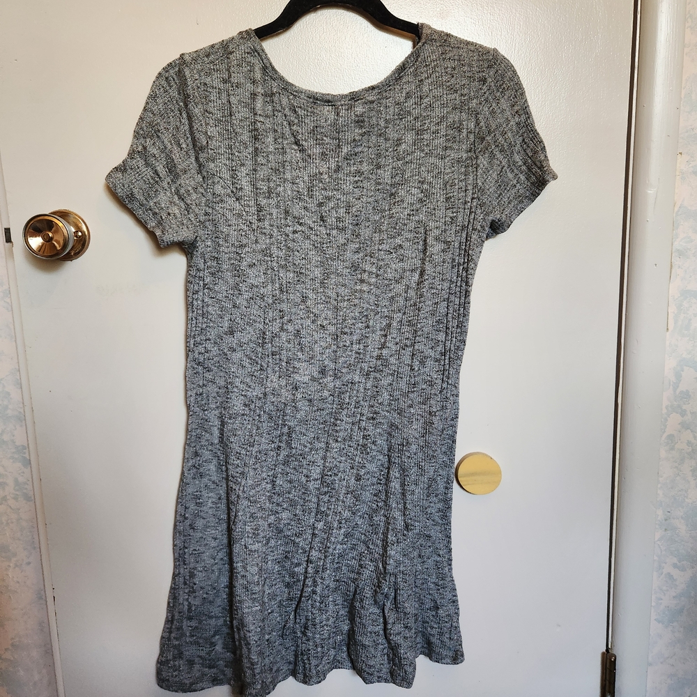 Forever 21 Gray Short Sleeve Mini Dress